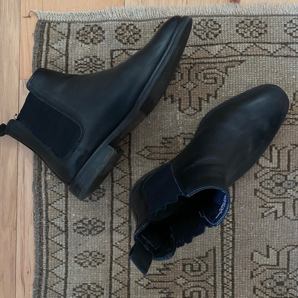 H&M Premium Black Chelsea Boots size 8.5